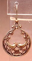non-allergenic-vintage earrings